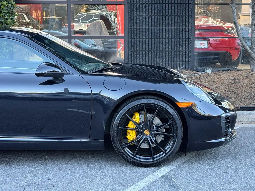 Porsche 911 photo 22