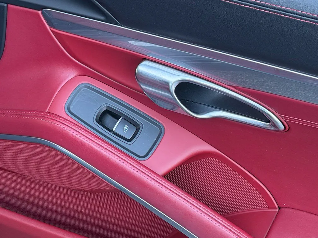 Porsche 911 photo 35
