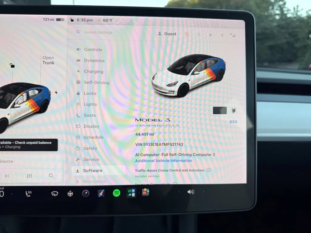Tesla Model 3 photo 51