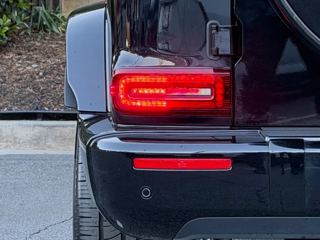Mercedes-Benz G-Class photo 20
