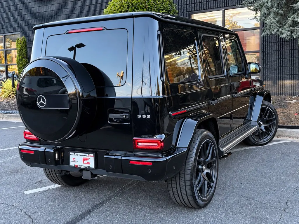 Mercedes-Benz G-Class photo 13