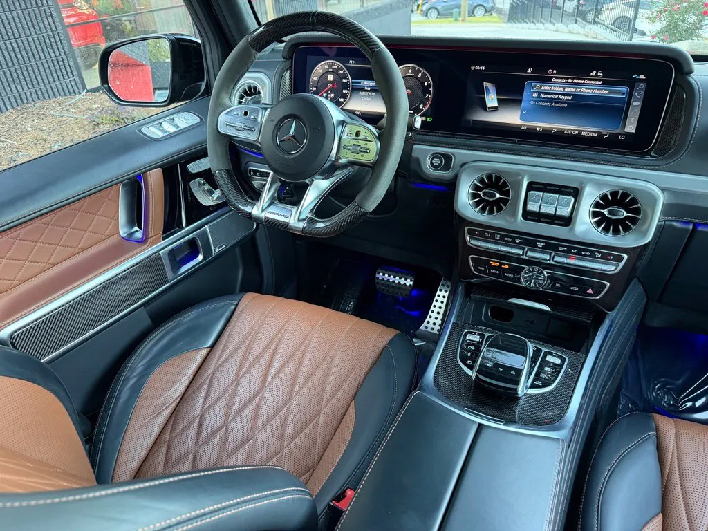 Mercedes-Benz G-Class photo 40