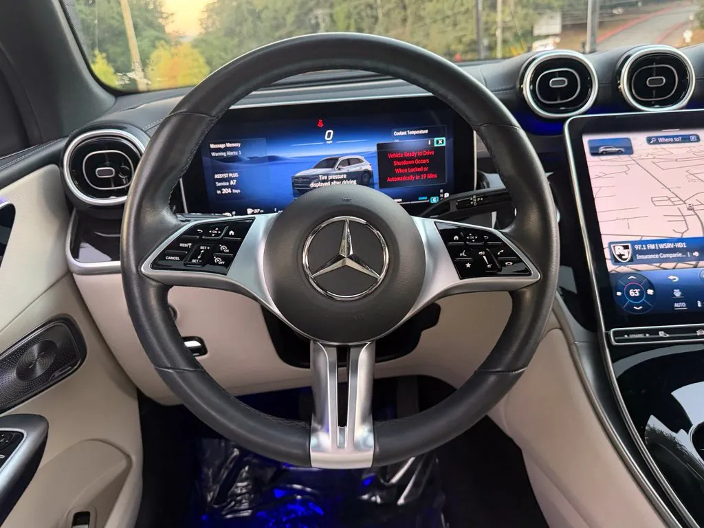 Mercedes-Benz GLC photo 43