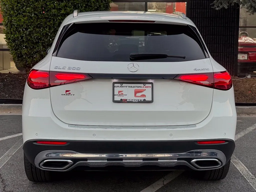 Mercedes-Benz GLC photo 14
