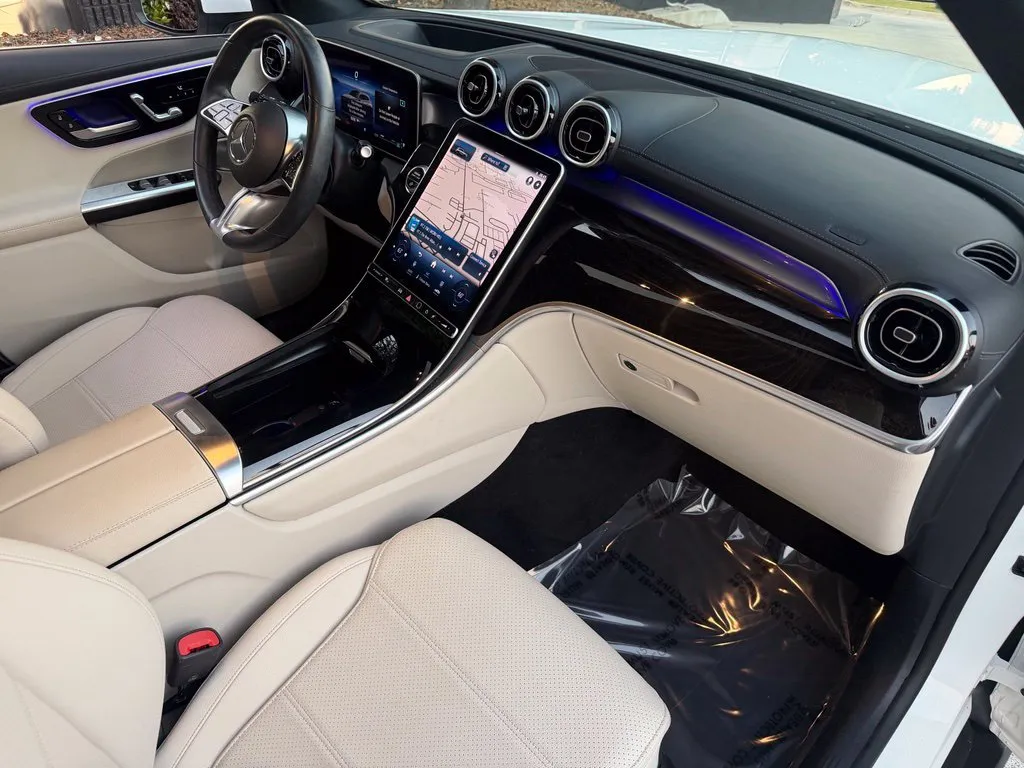 Mercedes-Benz GLC photo 33