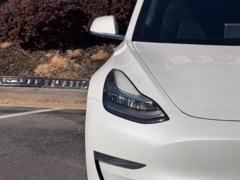 More photos of 2020 Tesla Model 3 at Gravity Autos Sandy Springs, GA