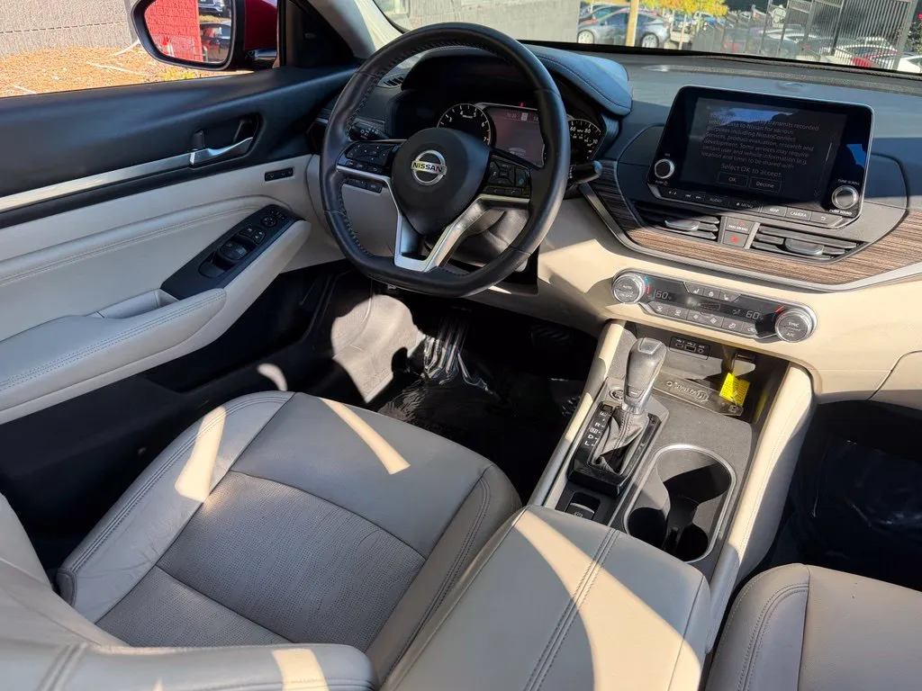 Nissan Altima photo 41
