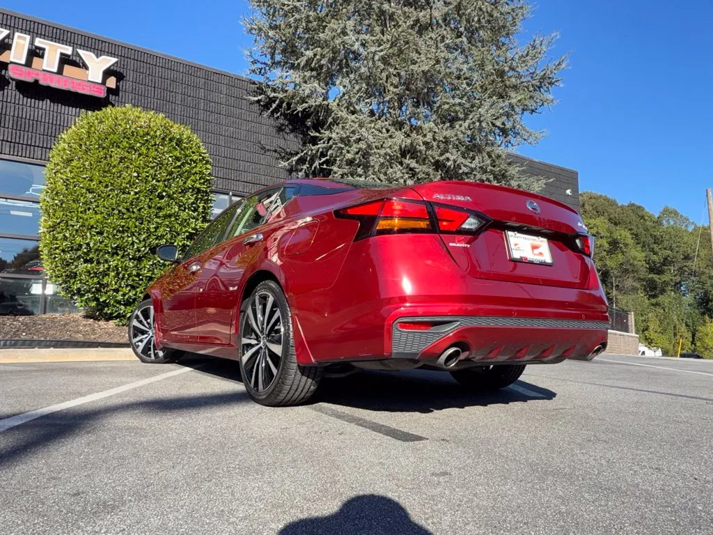 Nissan Altima photo 20