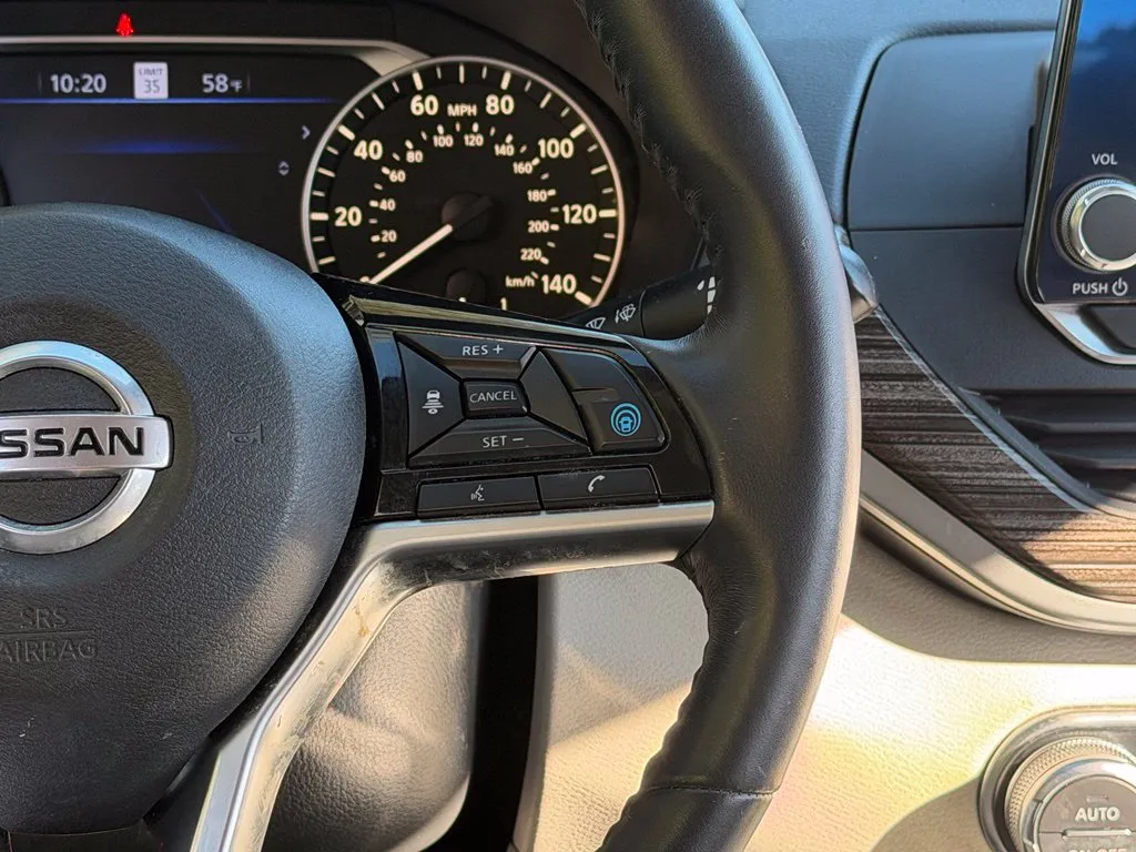 Nissan Altima photo 45