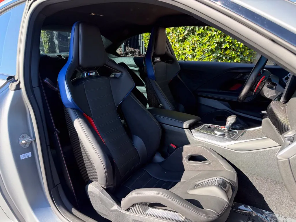 BMW M2 photo 33