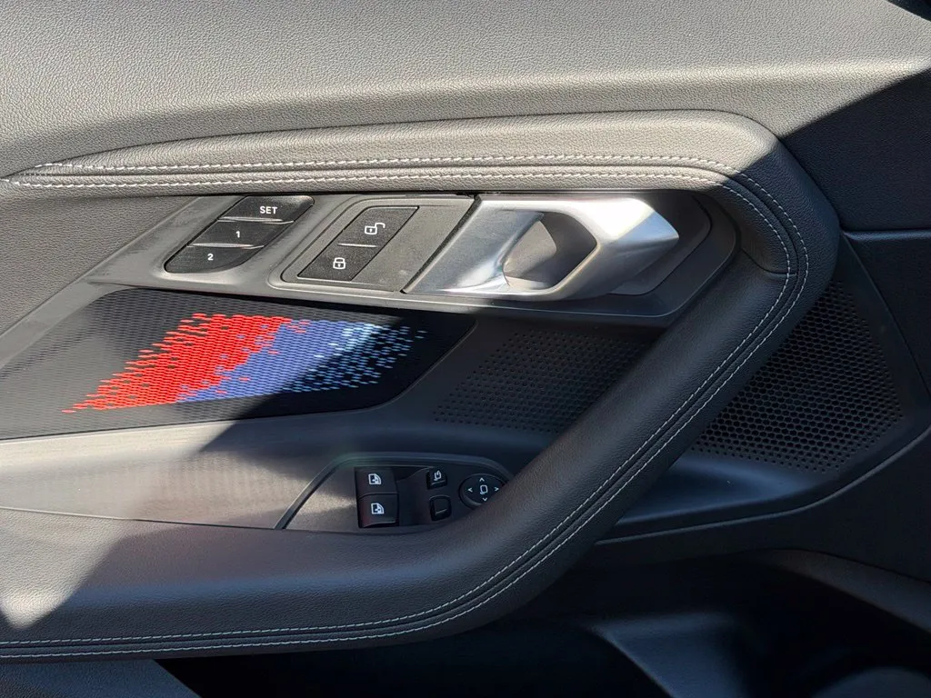 BMW M2 photo 29