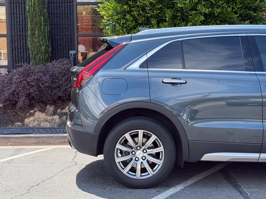 Cadillac XT4 photo 21