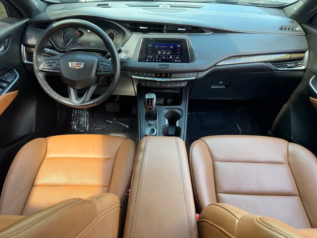 Cadillac XT4 photo 40