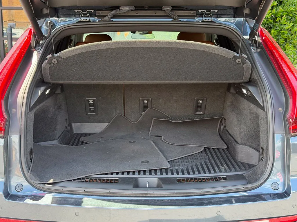 Cadillac XT4 photo 17