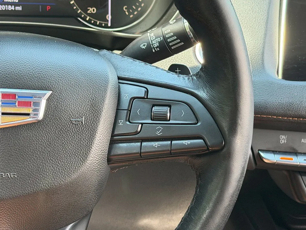 Cadillac XT4 photo 45
