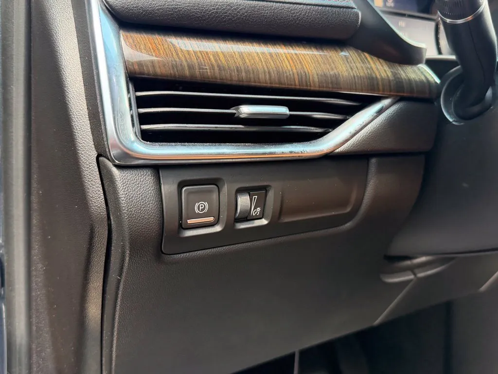 Cadillac XT4 photo 27