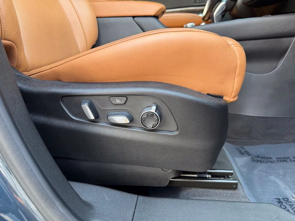 Cadillac XT4 photo 35