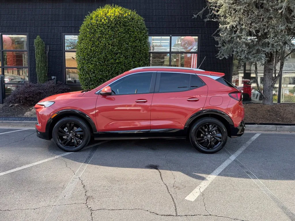 Buick Encore GX photo 9