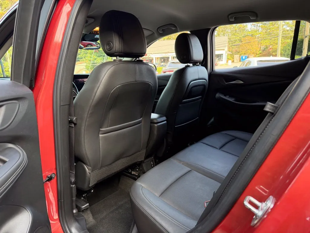 Buick Encore GX photo 31