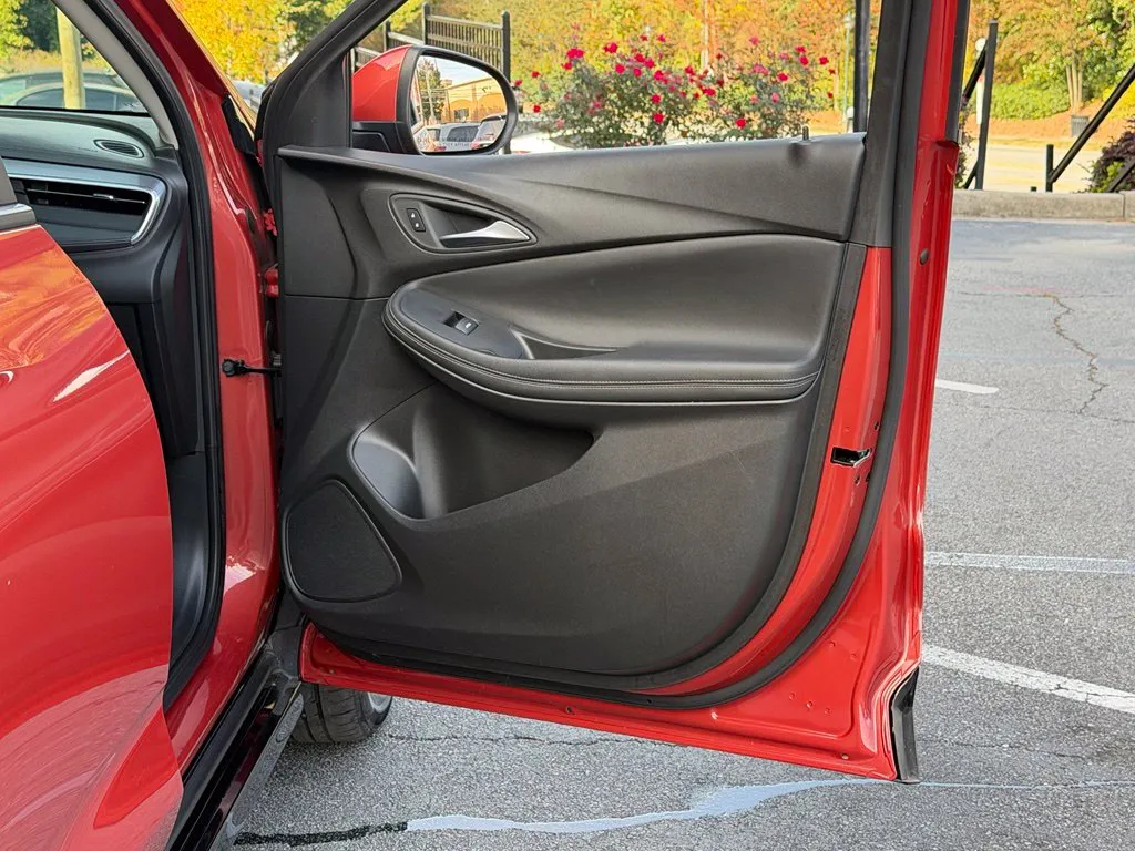 Buick Encore GX photo 36