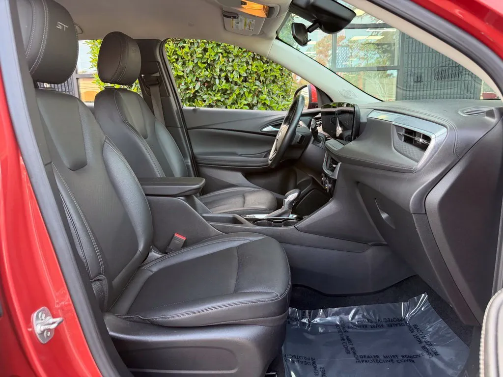 Buick Encore GX photo 34
