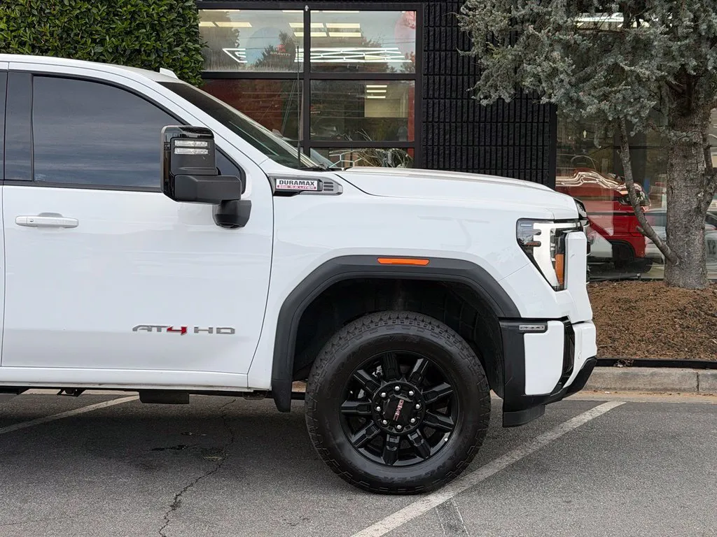GMC Sierra photo 22