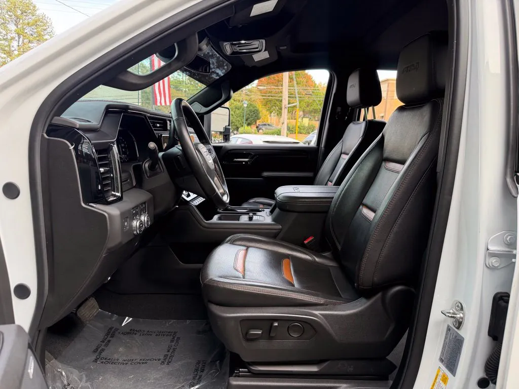 GMC Sierra photo 24