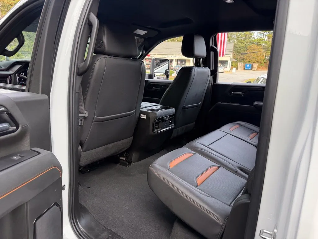 GMC Sierra photo 30