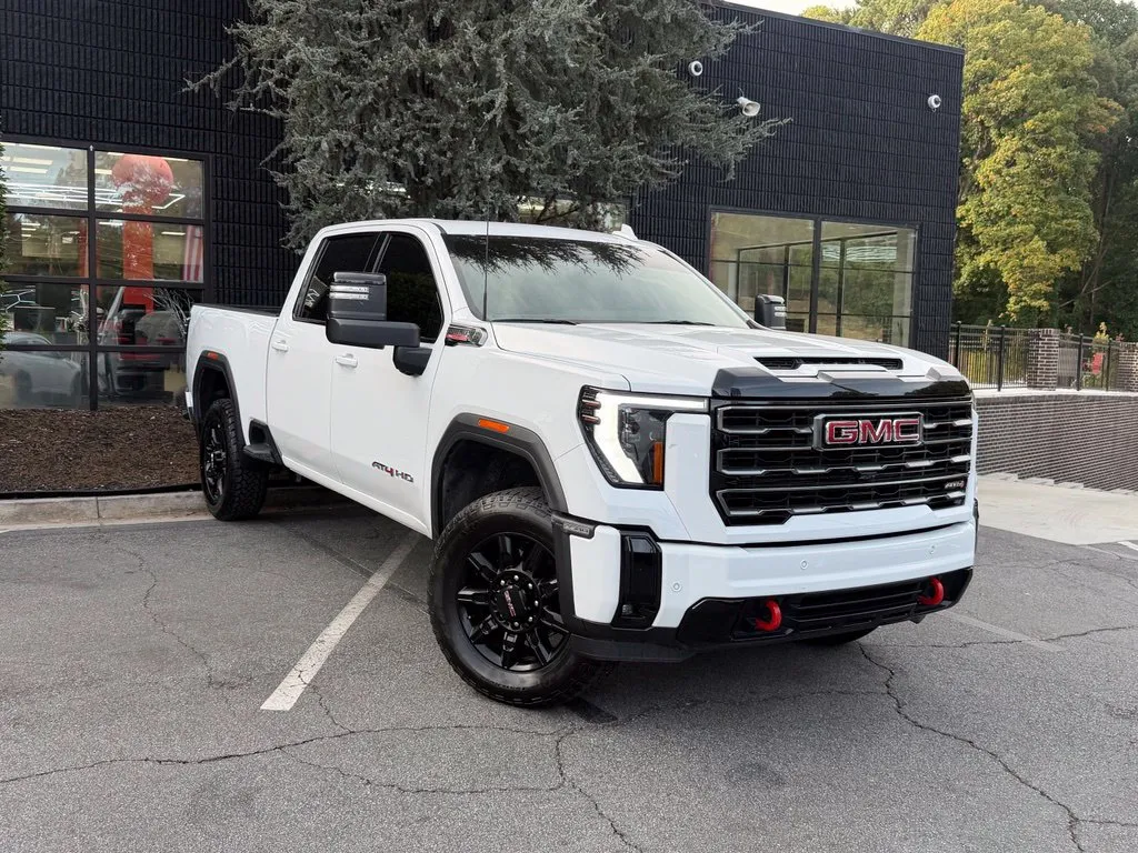 GMC Sierra photo 7