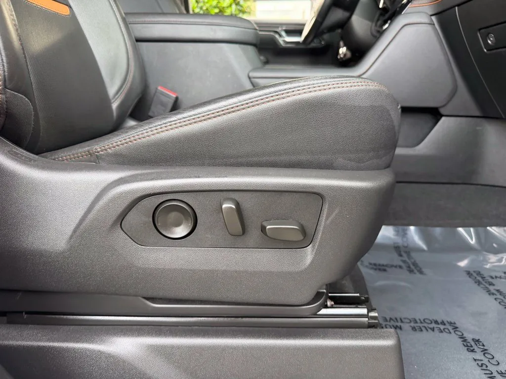 GMC Sierra photo 35