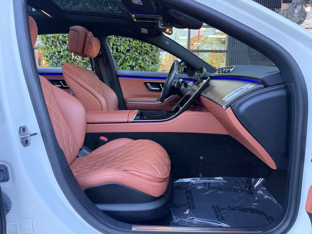 Mercedes-Benz S-Class photo 31