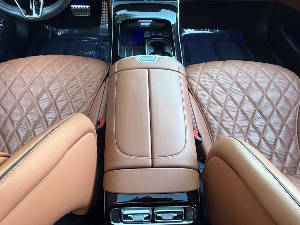 Mercedes-Benz S-Class photo 46