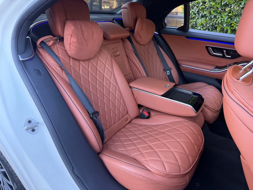 Mercedes-Benz S-Class photo 36