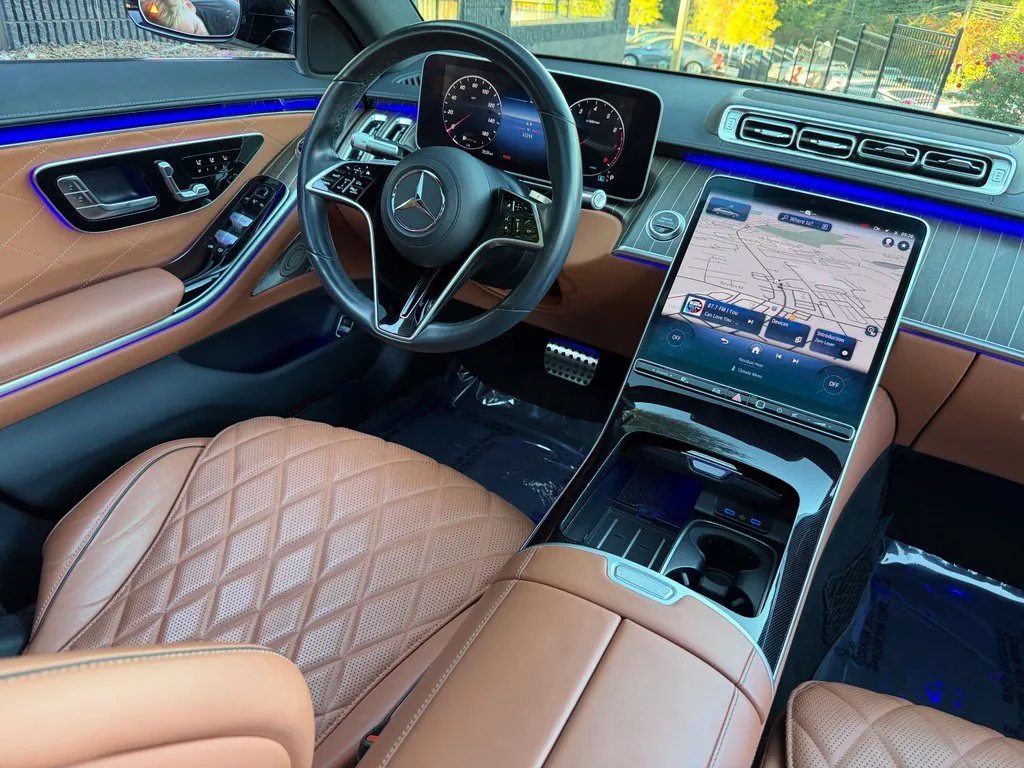 Mercedes-Benz S-Class photo 38