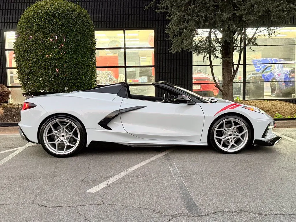 Chevrolet Corvette photo 21