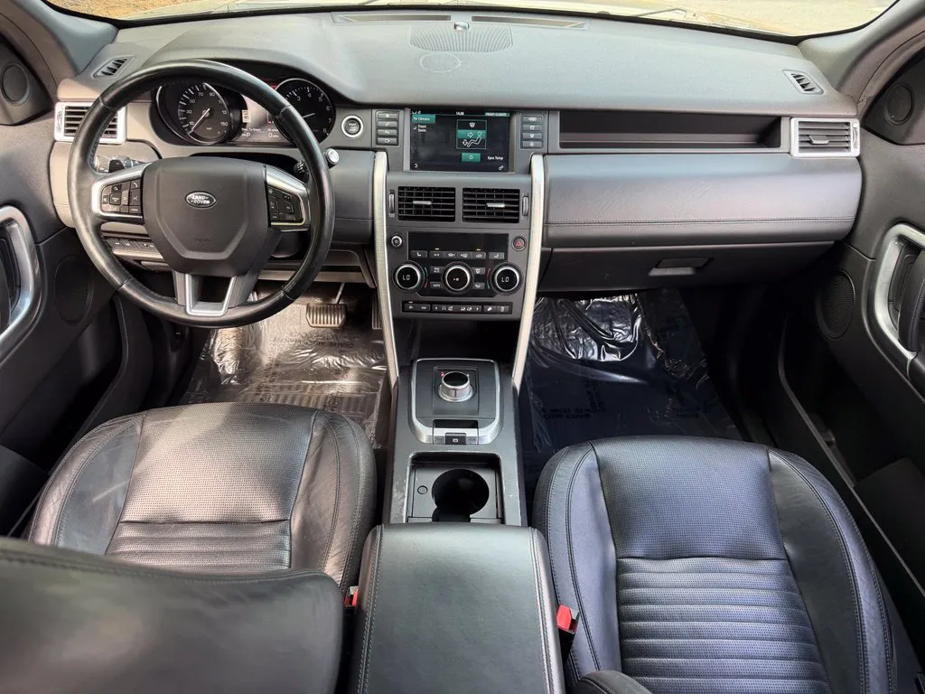 Land Rover Discovery Sport photo 41