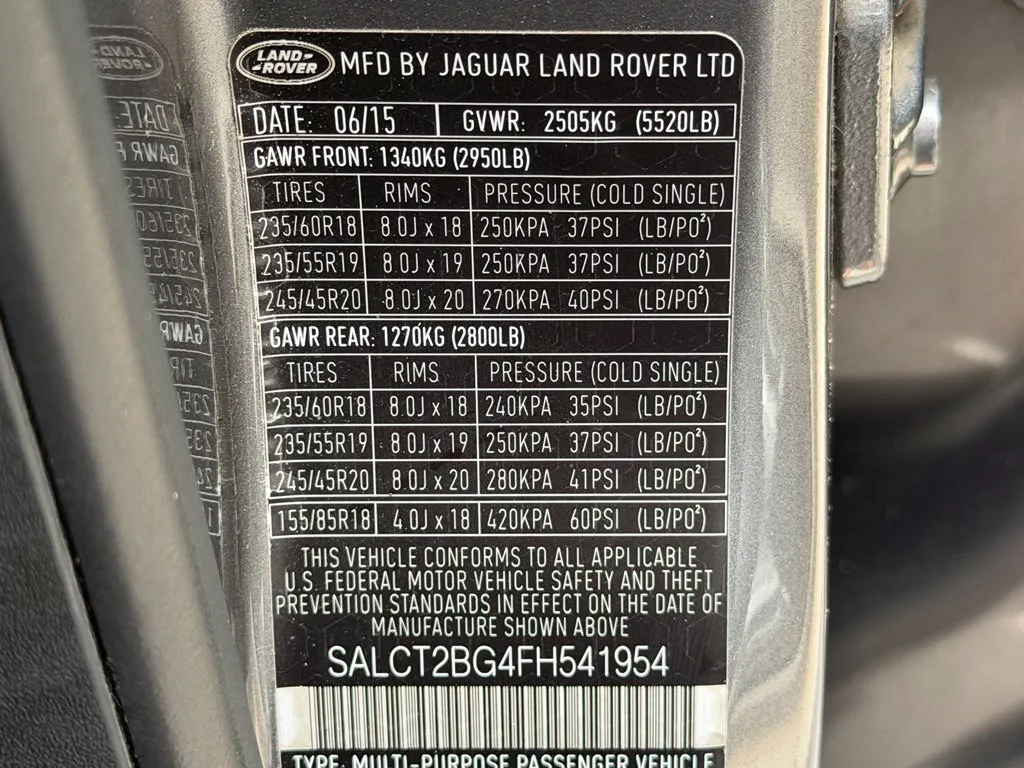 Land Rover Discovery Sport photo 55