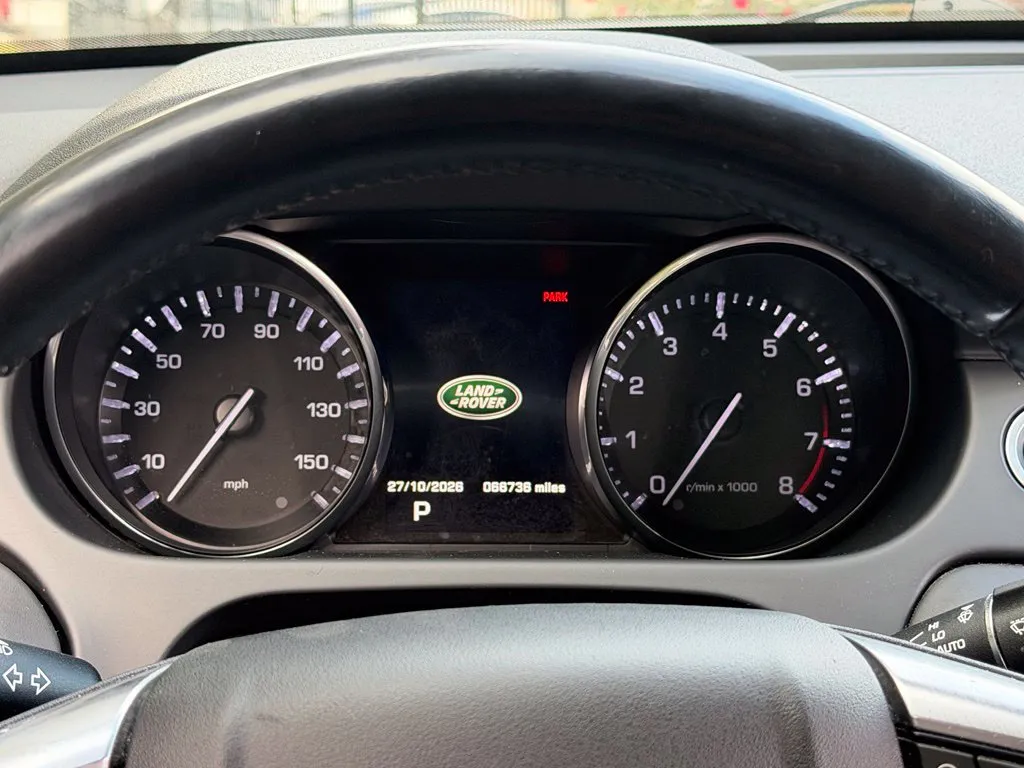 Land Rover Discovery Sport photo 47