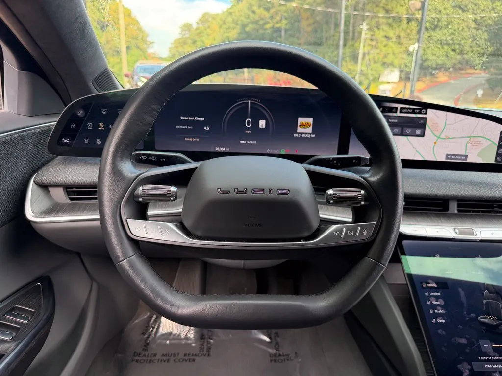 Lucid Air photo 44