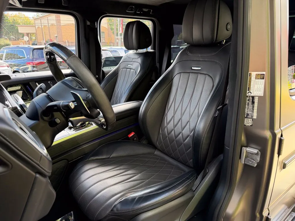 Mercedes-Benz G-Class photo 26