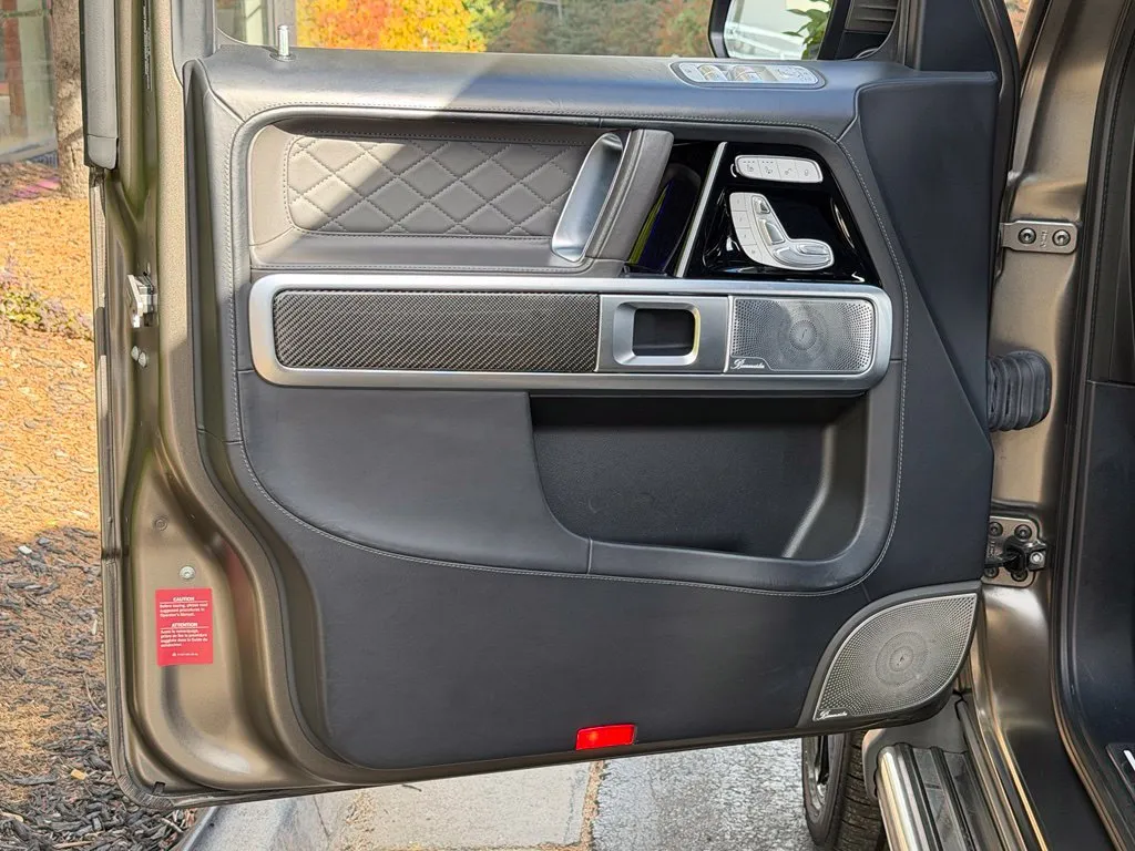 Mercedes-Benz G-Class photo 28