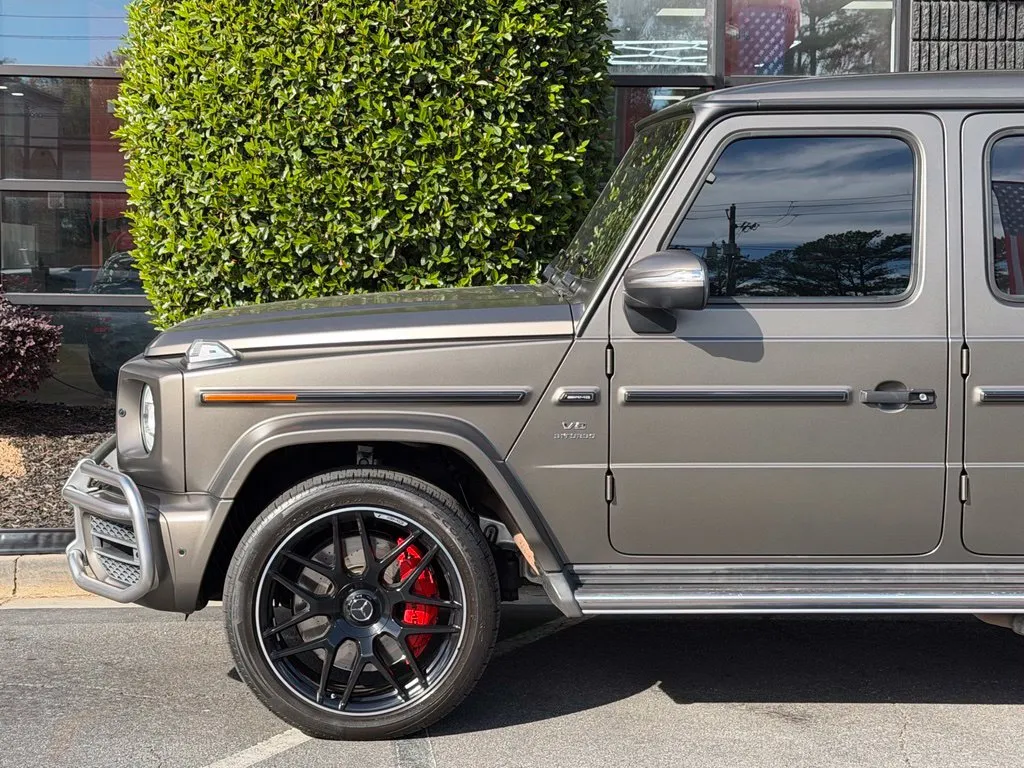 Mercedes-Benz G-Class photo 10