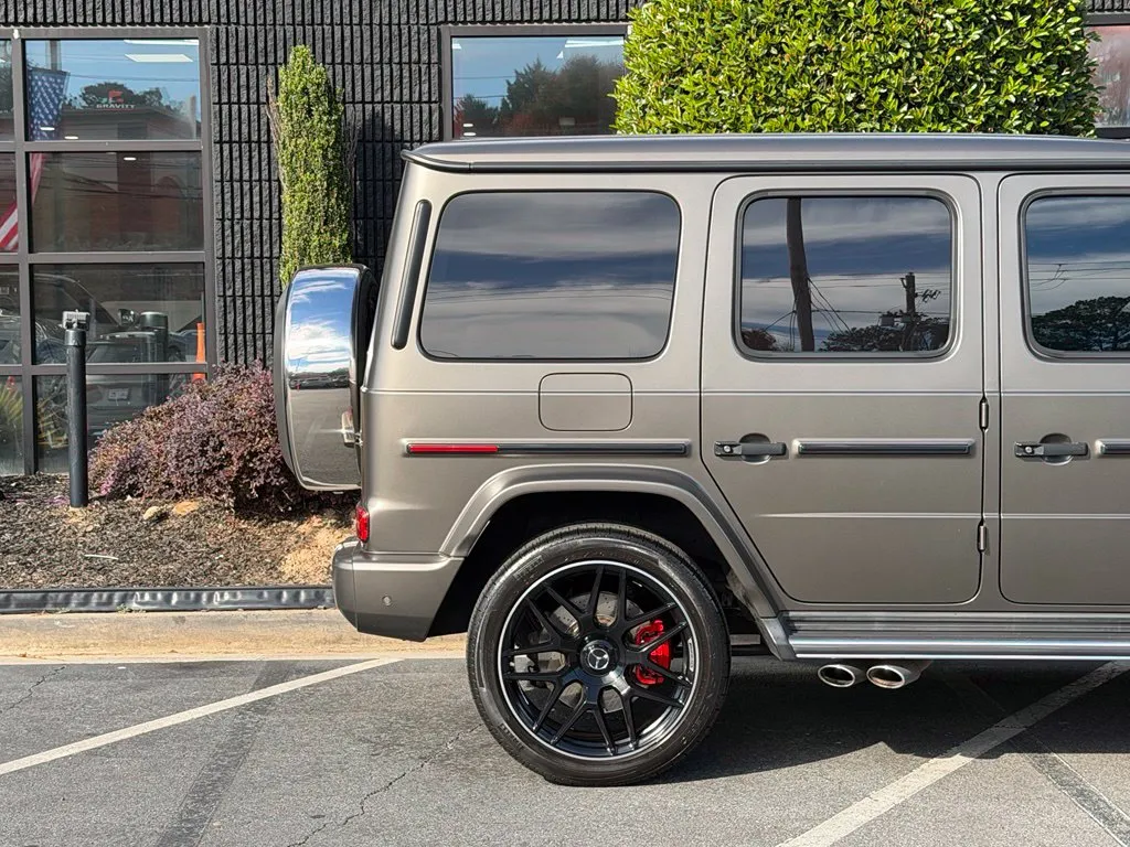 Mercedes-Benz G-Class photo 22
