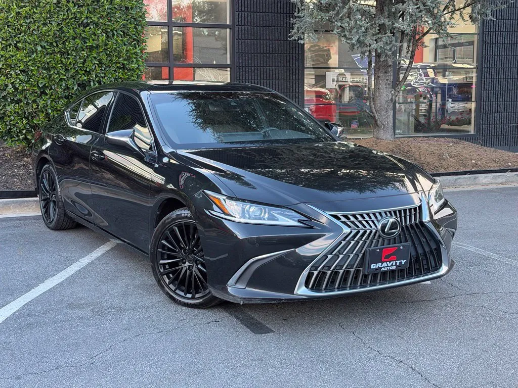 Lexus ES photo 7