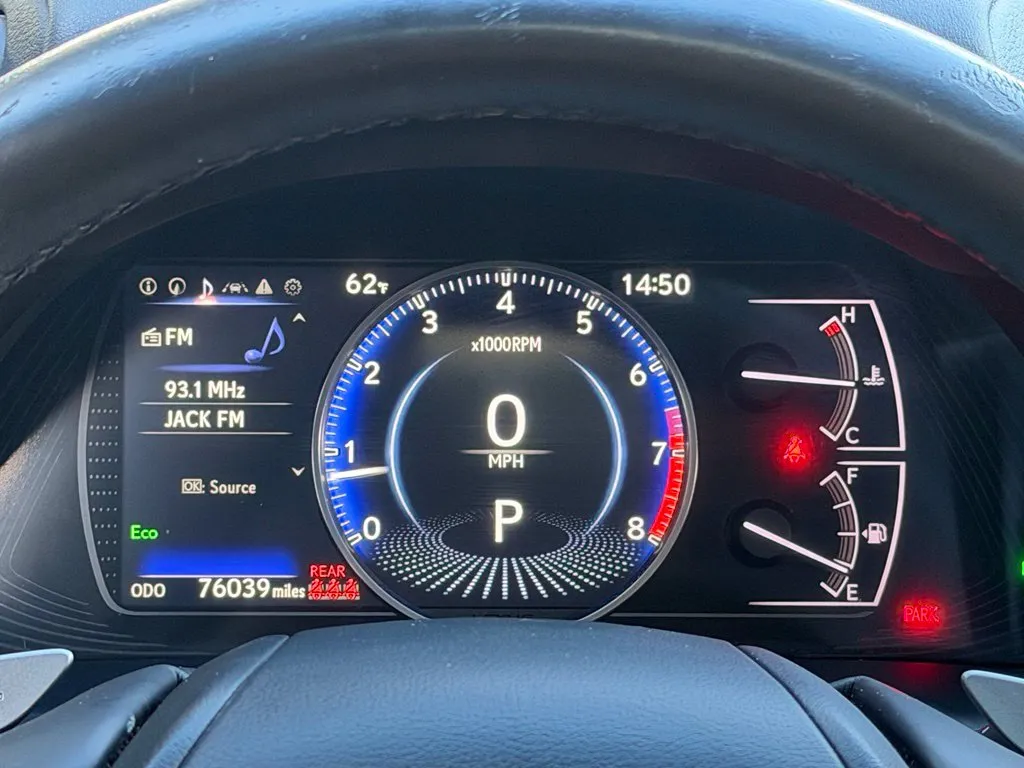 Lexus ES photo 45
