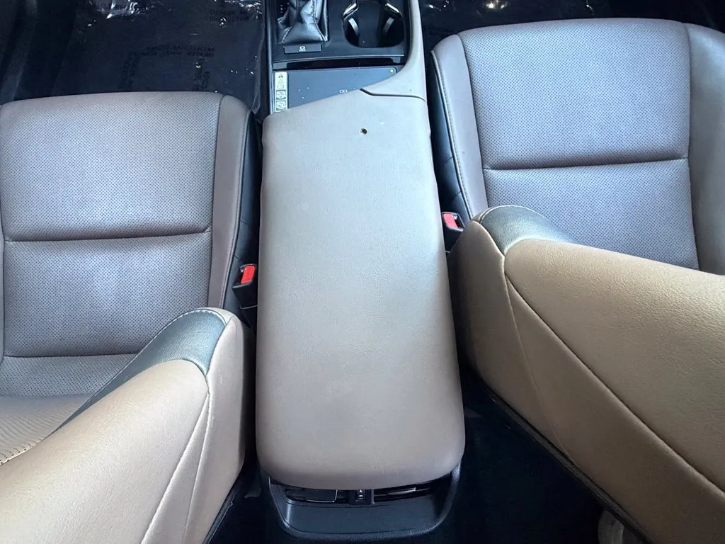 Lexus ES photo 48
