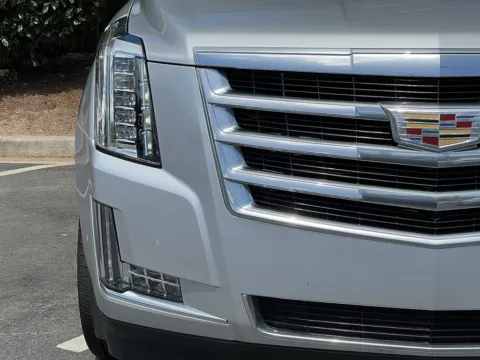 More photos of 2019 Cadillac Escalade Luxury at Gravity Autos Sandy Springs, GA