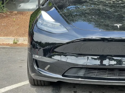 More photos of 2021 Tesla Model Y Long Range at Gravity Autos Sandy Springs, GA