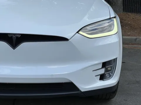 More photos of 2018 Tesla Model X 75D at Gravity Autos Sandy Springs, GA