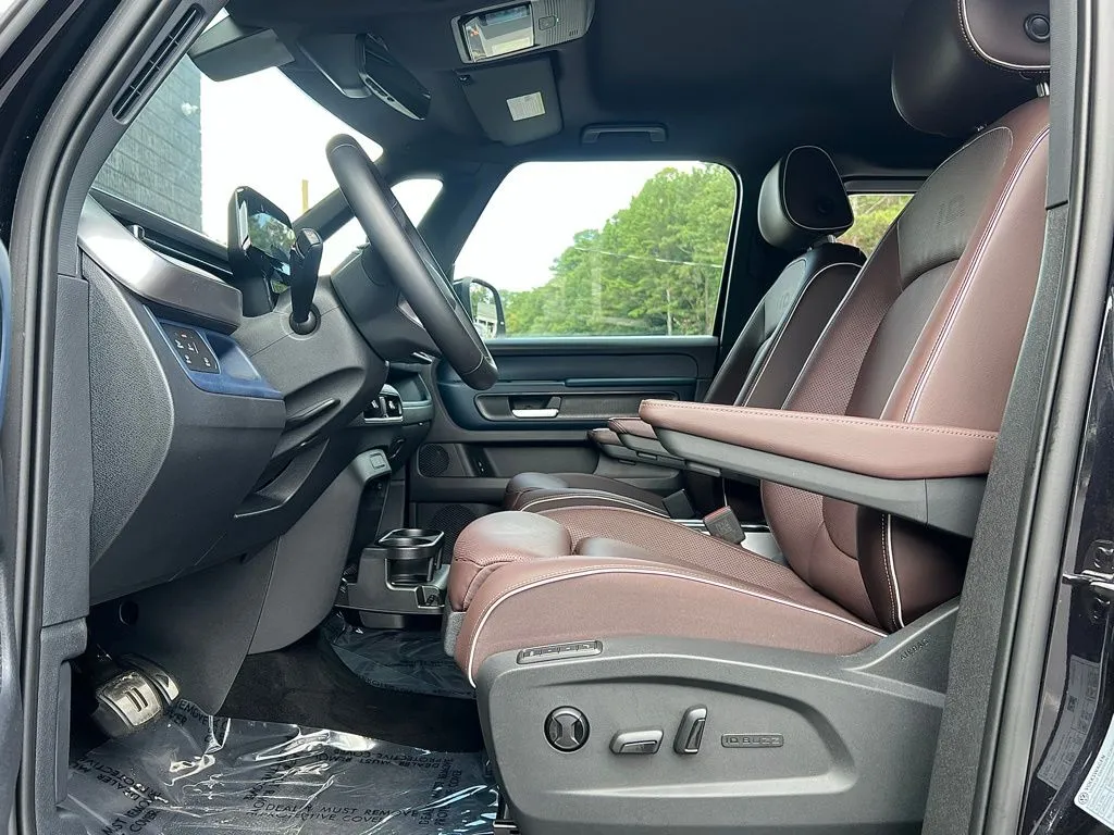 2025 Volkswagen ID. Buzz PRO S - Photo 24